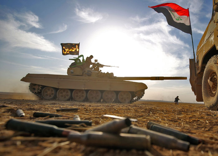  رويترز: إيران ضغطت على العراق وغيرت خطة معركة الموصل