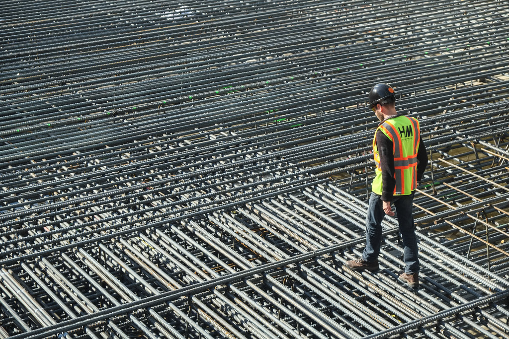 الاقتصاد النيابية: الحكومة لا تتعامل بجدية مع القطاع الخاص