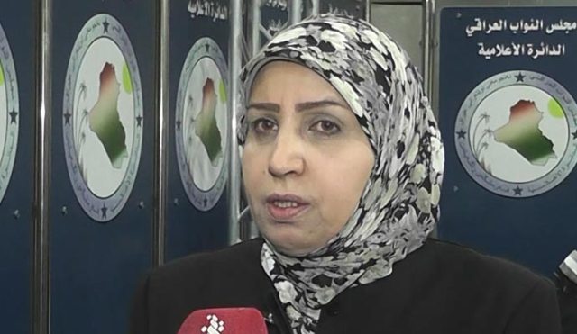 الاقتصاد النيابية: رواتب الموظفين مضمونة في موازنة 2018 والعجز بلغ 21 تريليون