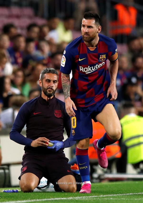 ميسي يصيب جماهير برشلونة بالقلق