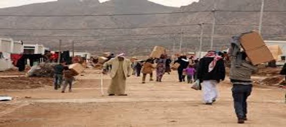 وزير الهجرة يعلن عن اغلاق أربعة مخيمات للنازحين بعد اعادة ساكنيه لمناطقهم الأصلية