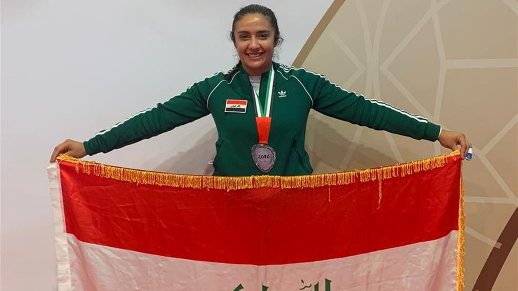 عشتار العزاوي تحصد الميدالية الفضية في بطولة العالم للجيوجيتسو