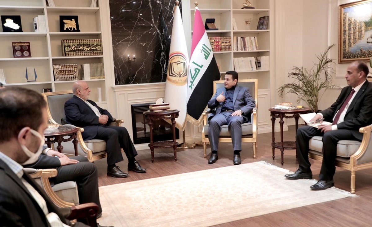 مستشار الأمن الوطني يستقبل السفير الإيراني لدى بغداد
