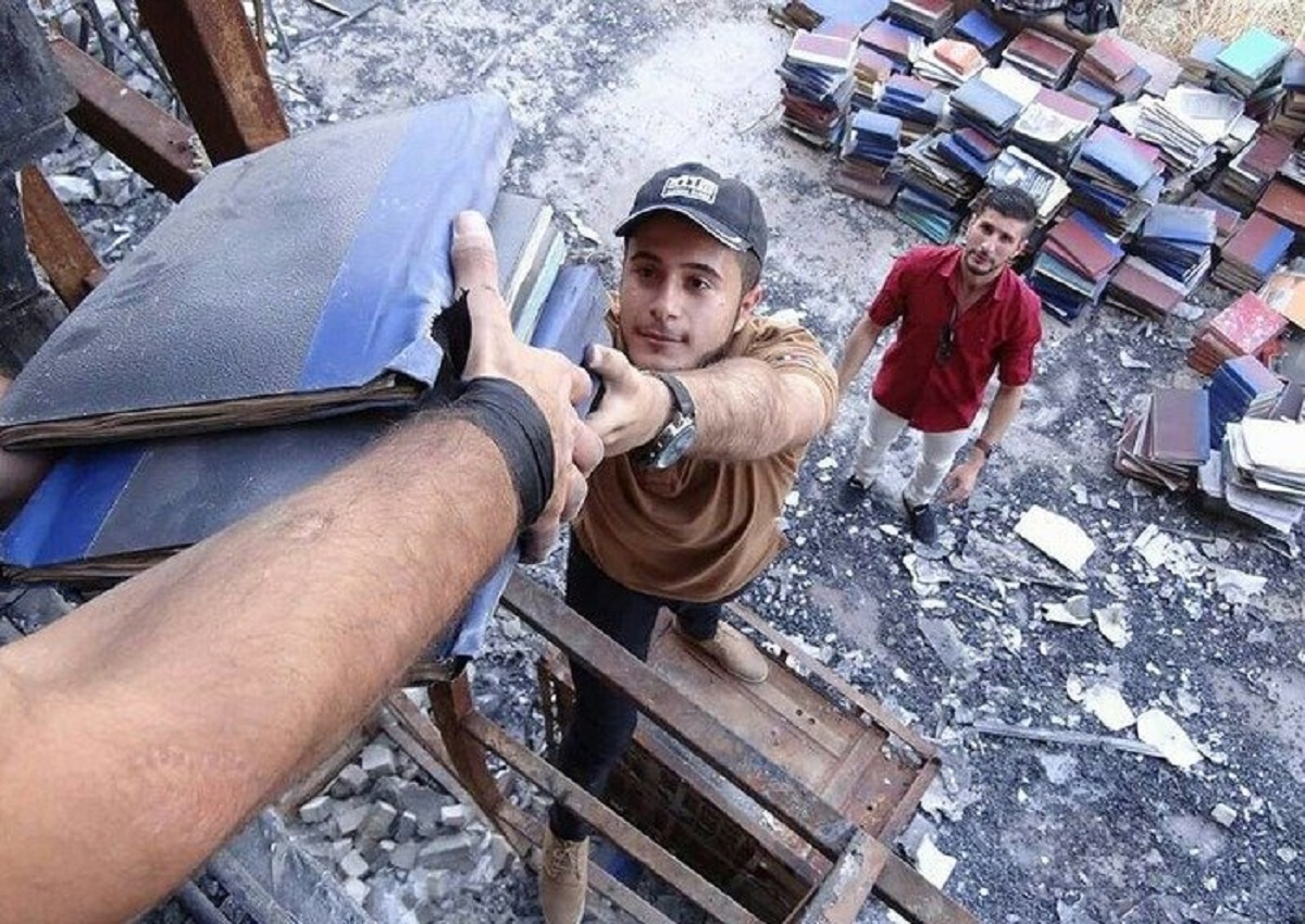 محافظة نينوى تتسلم دفعة كتب من وزارة التربية .. لتعويض ما أحرقه داعش