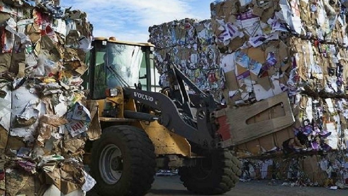 من معمل المحمودية: محافظ بغداد يطالب بصلاحية لشراء النفايات
