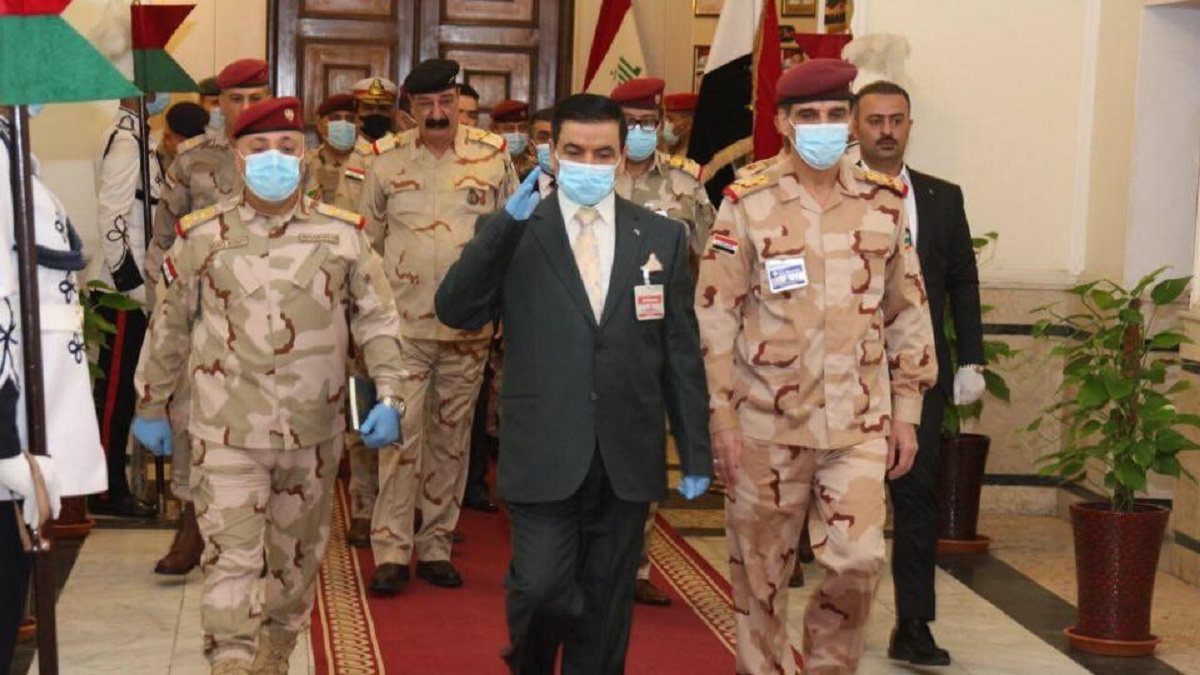 ’فضيحة’ تهز وزارة الدفاع.. شخص ينتحل صفة لواء ركن ويمارس مهاماً رسمية