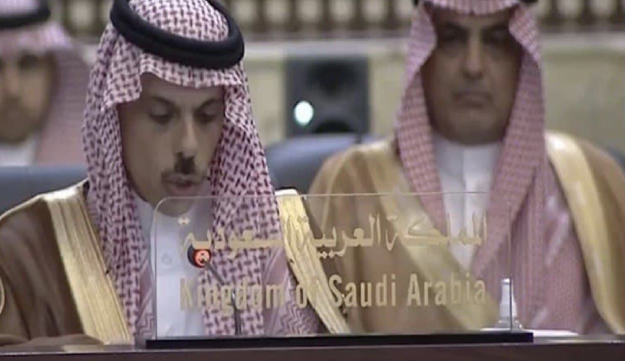 وزير الخارجية السعودي يؤكد في قمة بغداد على اهمية  معبر عرعر في تعزيز الاقتصاد بين العراق والسعودية