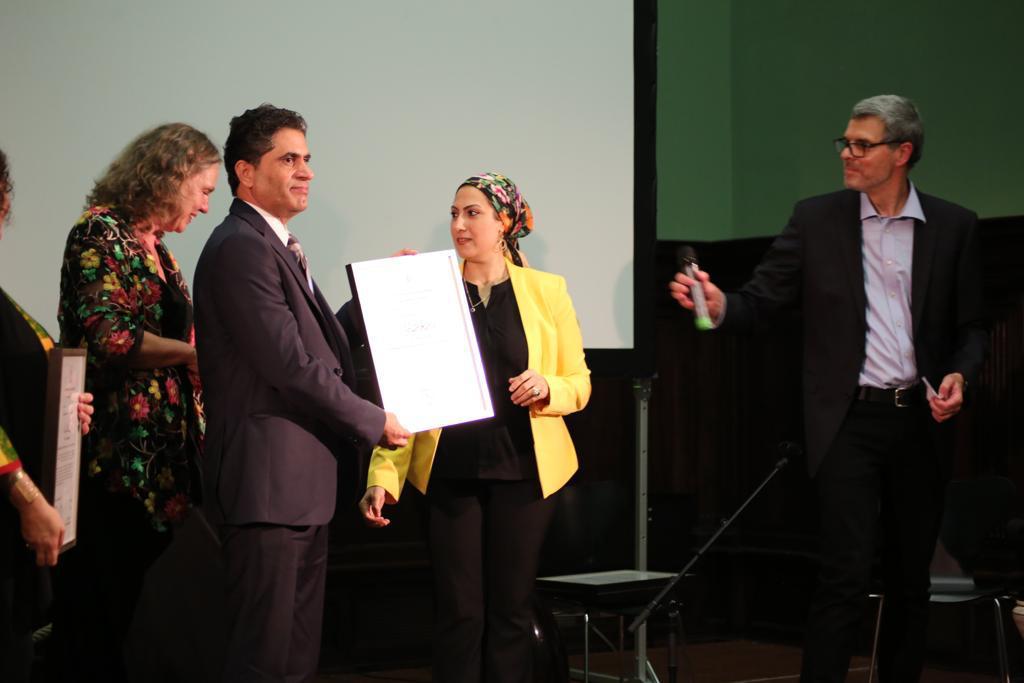 الحائز على  جائزة ابن رشد للفكر الحر في برلين يدعو الى  تجريم الكراهيات  في العالم العربي