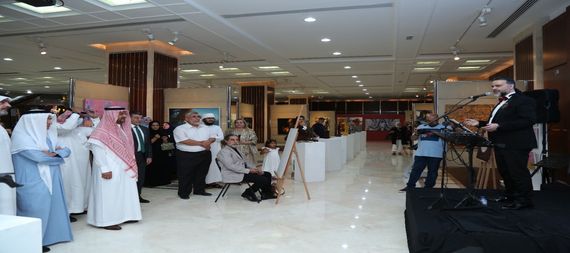 من ملحمة كلكامش الى رسومات جواد سليم والرواد .. الحضور العراقي في معرض عالمي بدبي