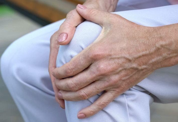 طقطقة المفاصل قد تكون مؤشرا على أمر خطير