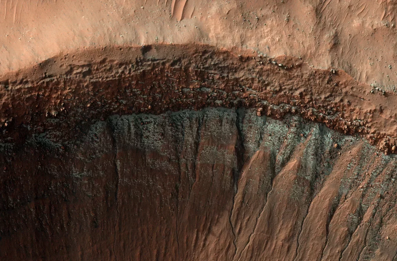 اكتشاف “فوهة نيزك” ضحمة جنوب فرنسا