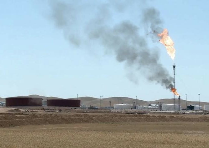 نائب: قرار محكمة التحكيم الدولية يؤكد أهمية إقرار قانون النفط والغاز