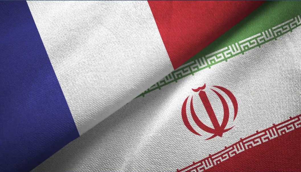 فرنسا تطالب إيران بالإفراج عن فرنسيين محتجزين