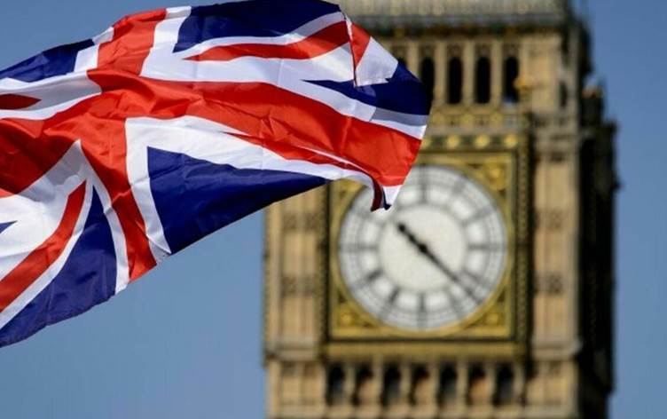 عقوبات بريطانية على وزير الدفاع ورئيس أركان القوات المسلحة السوريين