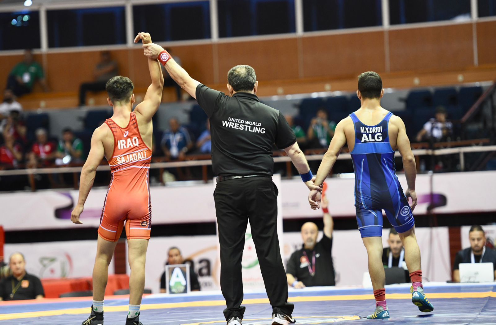 ذهبية وثلاث فضيات ونحاسيتان للعراق في اليوم الأول لمصارعة “الجزائر￼