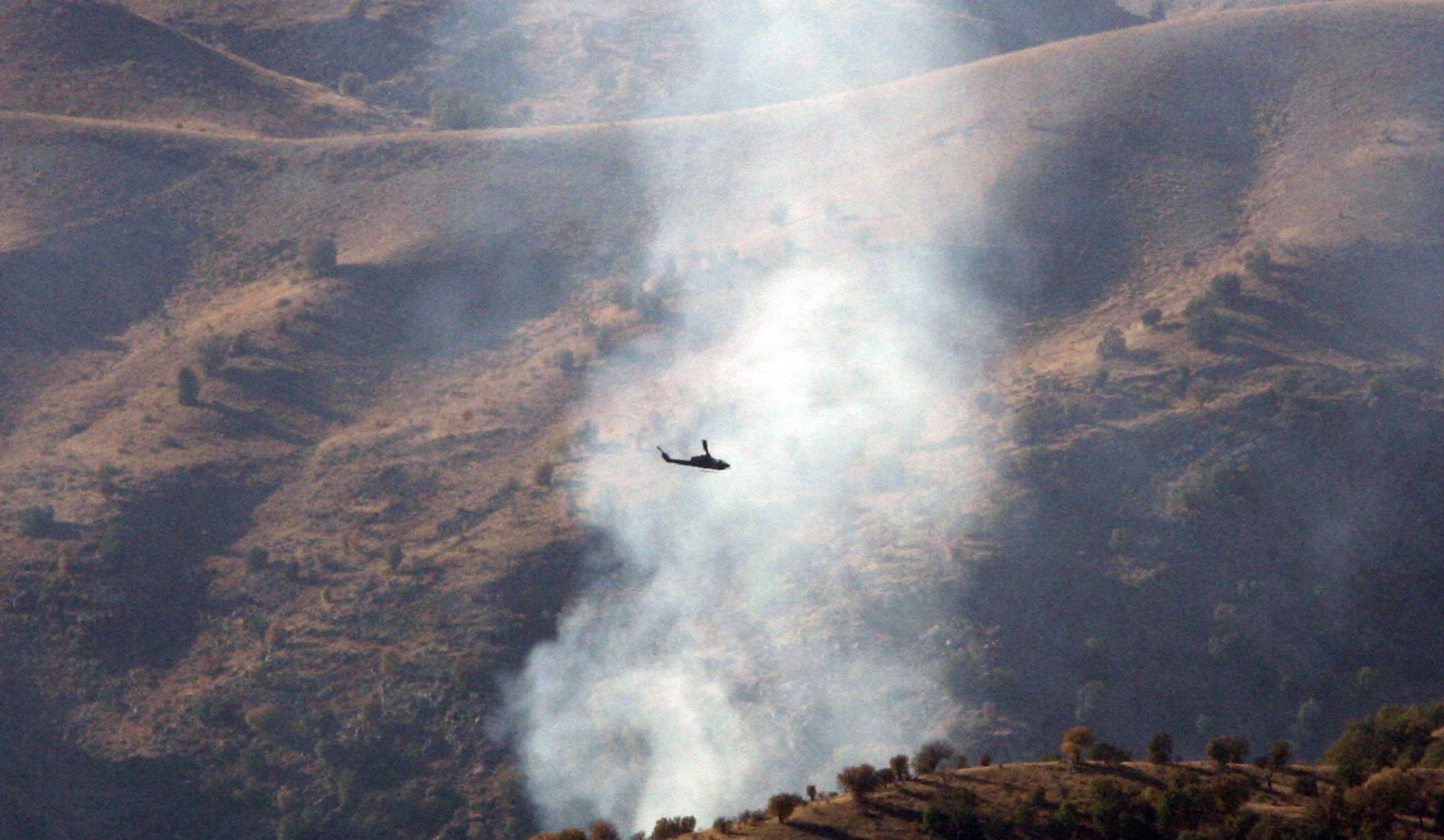 المروحيات التركية تشن غارات على مواقع “عمّالية” شمالي دهوك￼