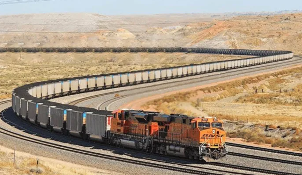 تركيا: طريق التنمية مع العراق سيربط “الفاو بلندن”