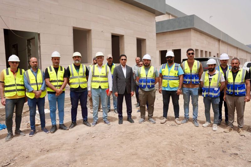 محافظ نينوى: القطاع الصحي على رأس أولوياتنا