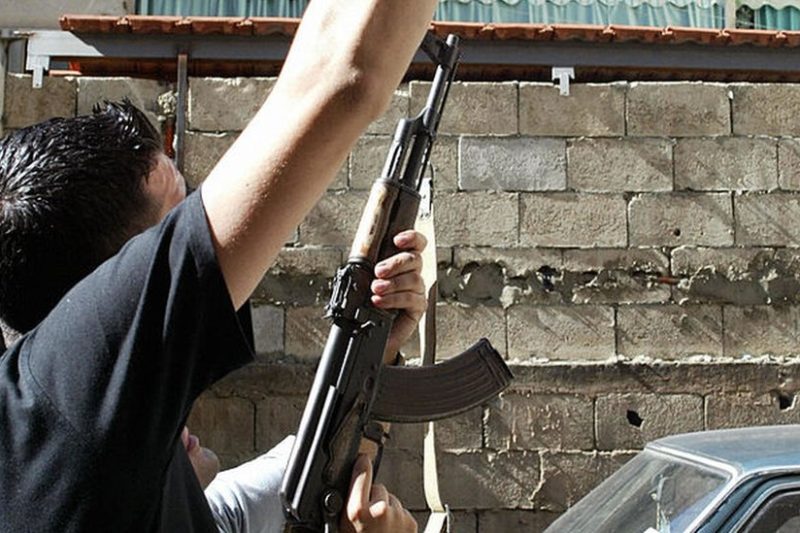 في ليلة الزفاف.. عريس يقـ,تل زوجته وشخص آخر وينتحر بالسليمانية