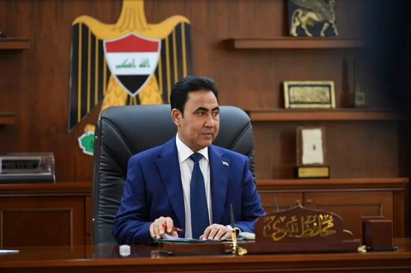 محافظ نينوى يوقع أوامر تثبيت عقود إسناد أم الربيعين المستثنين من الوجبة الأولى