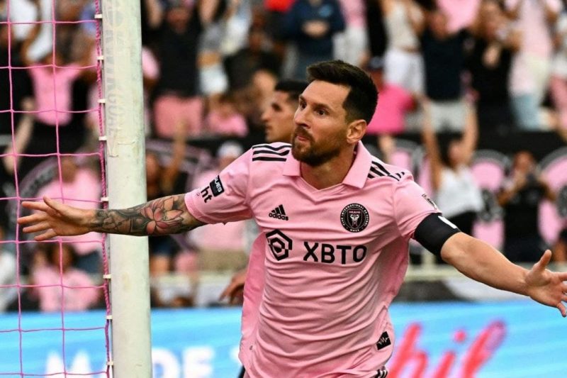 إنتر ميامي يجدد عقد ليونيل ميسي حتى 2028