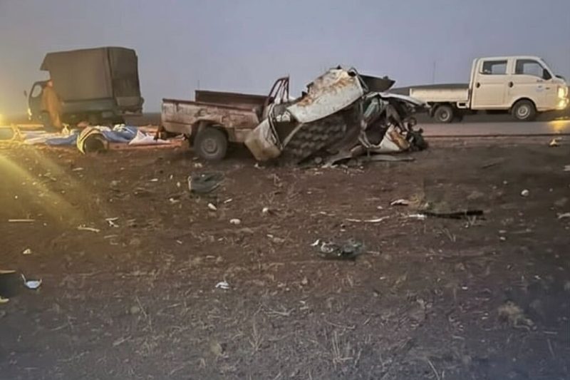 حصيلة مأساوية لحادث سير غرب الموصل.. قتيل وجريحان واحتراق مركبة