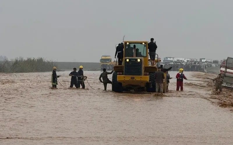 توقعات جوية مُقلقة في العراق: منخفض جديد يجلب الأمطار الغزيرة وانخفاض الحرارة