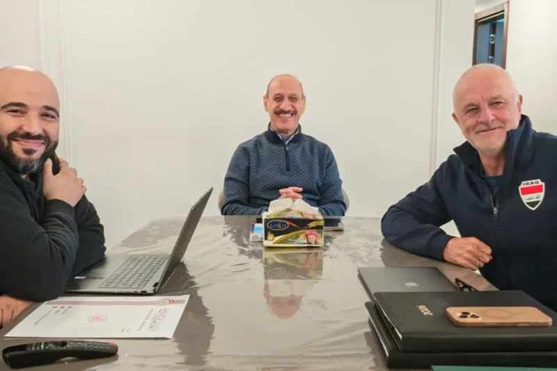 درجال وأرنولد يضعان خطة إعداد المنتخب العراقي لملحق كأس العالم