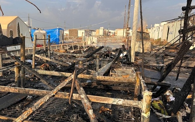 حريق يلتهم خيمتين في مخيم شاريا بدهوك