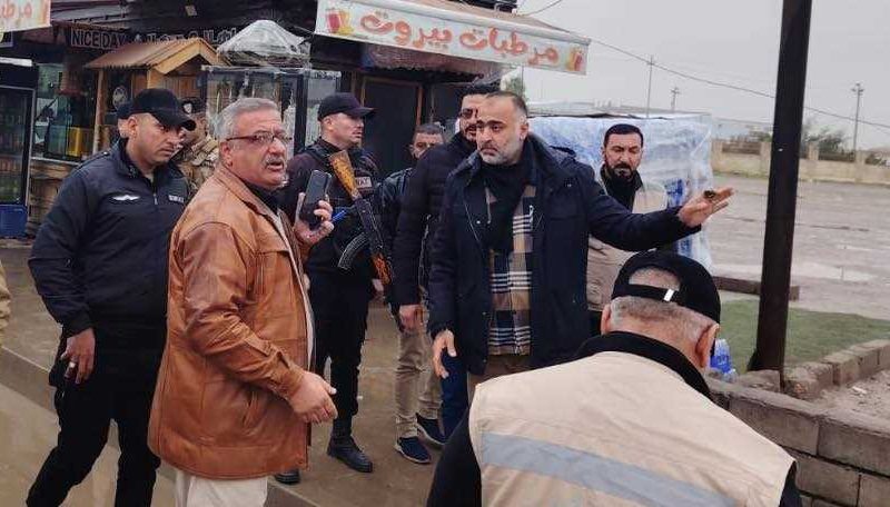 بلدية الموصل تغلق ساحات نقل الركاب غير النظامية في دورة بغداد لتعزيز النظام المروري