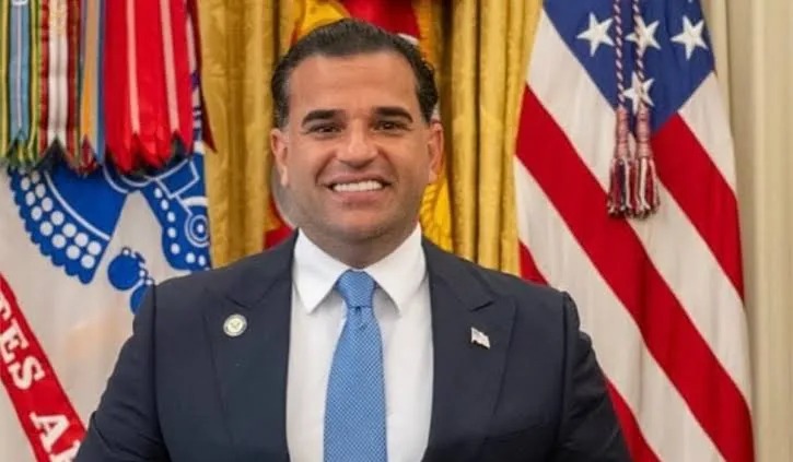 لغز اختفاء حساب مارك سافايا الدبلوماسي على “إكس”