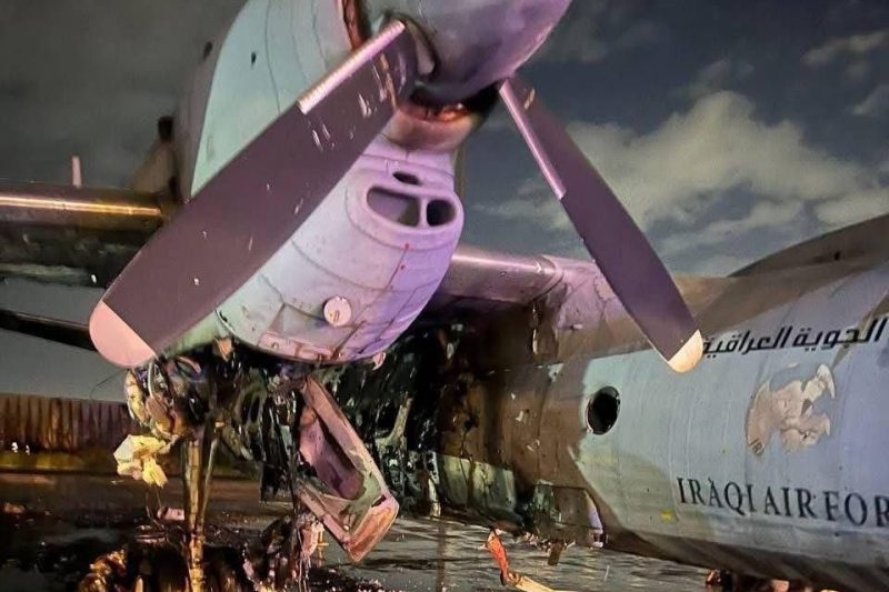 الدفاع: تدمير طائرة عسكرية بقصف صاروخي استهدف قاعدة جوية قرب بغداد